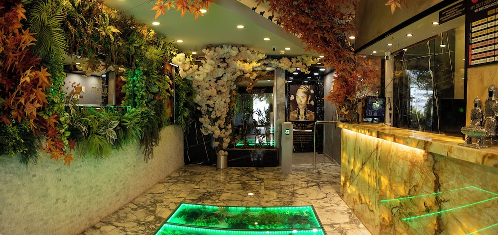 Hera Suites & Residence 1
