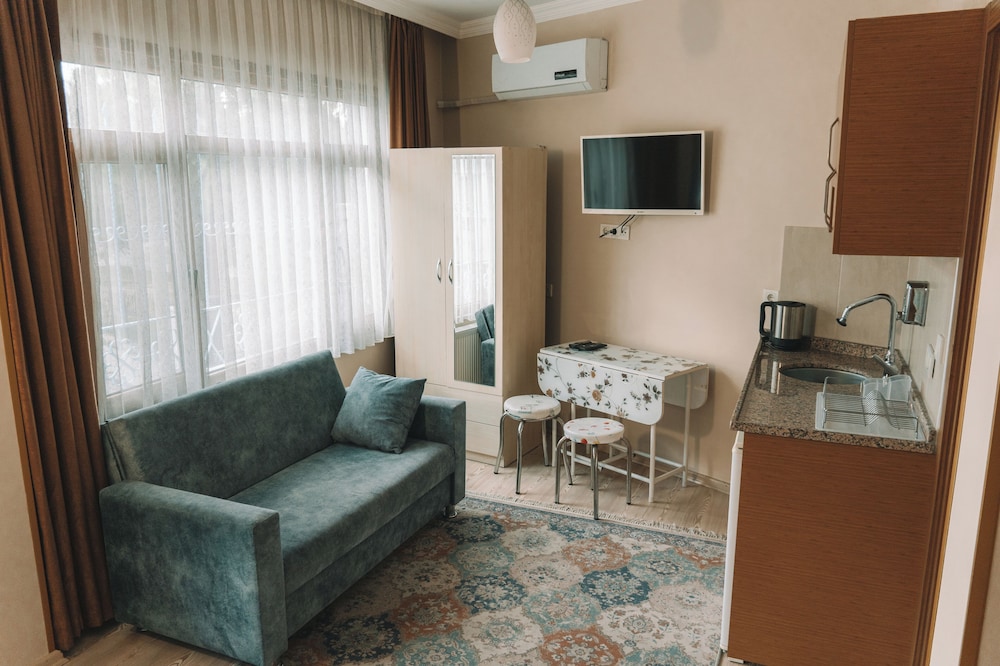 Green Life Apart Hotel 20