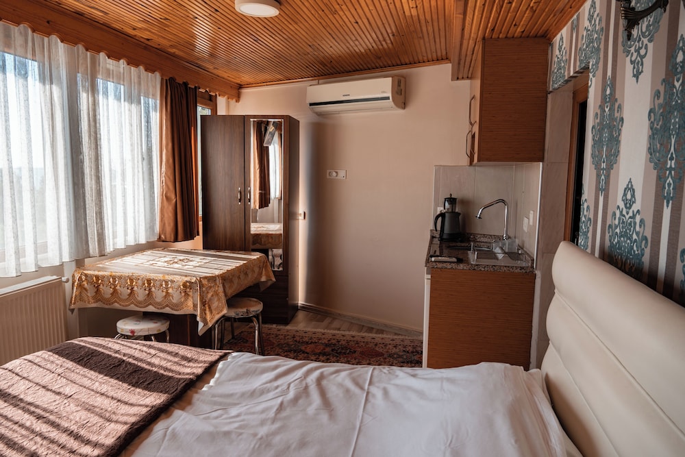 Green Life Apart Hotel 3
