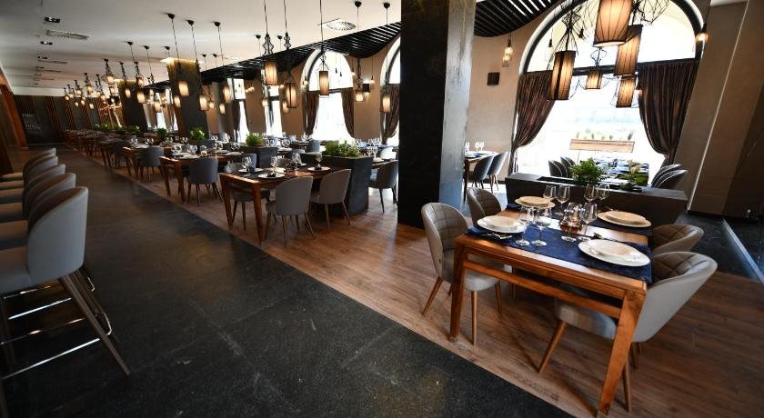 Hotel Austria & Bosna 21