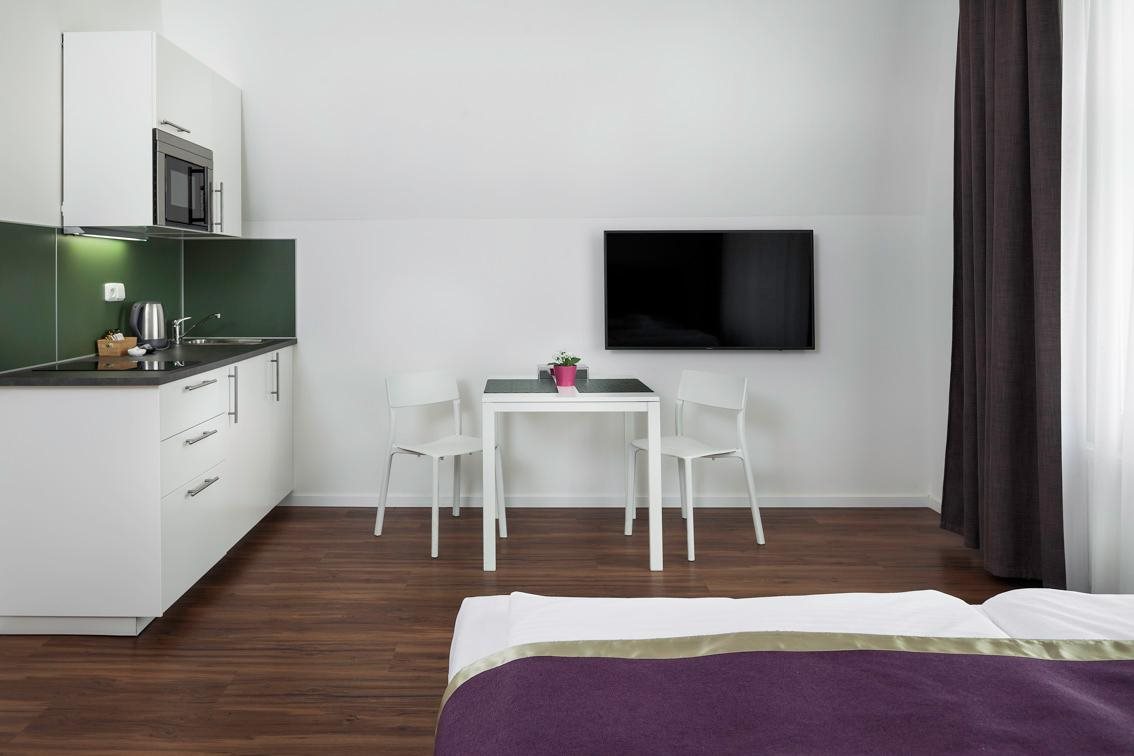 Elizabeth Suites 21