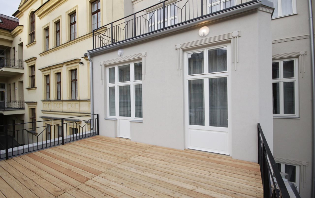 Elizabeth Suites 24