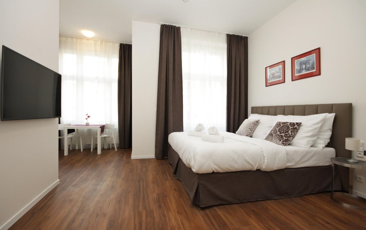 Elizabeth Suites 5