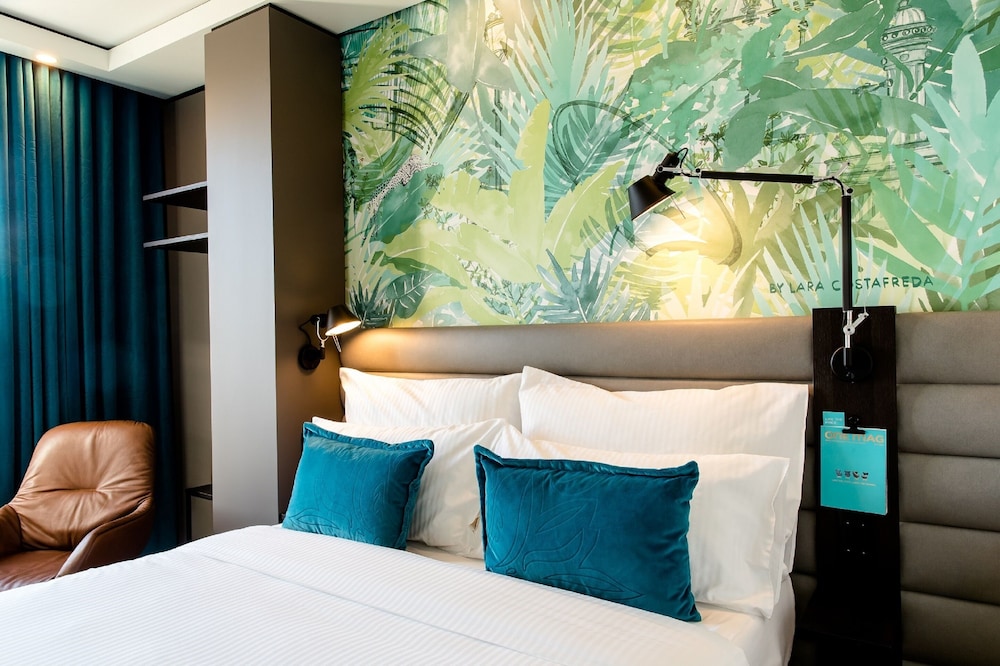Motel One Barcelona-Ciutadella 5