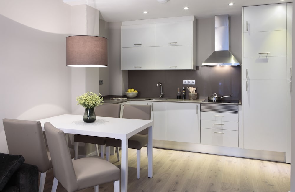Apartments Rambla 102 15