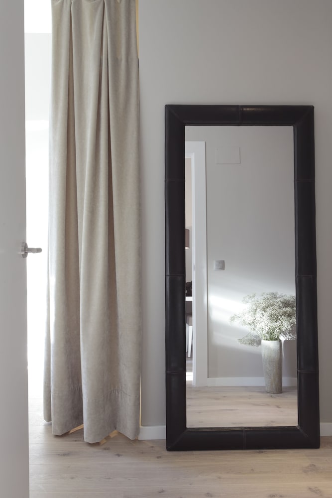 Apartments Rambla 102 6