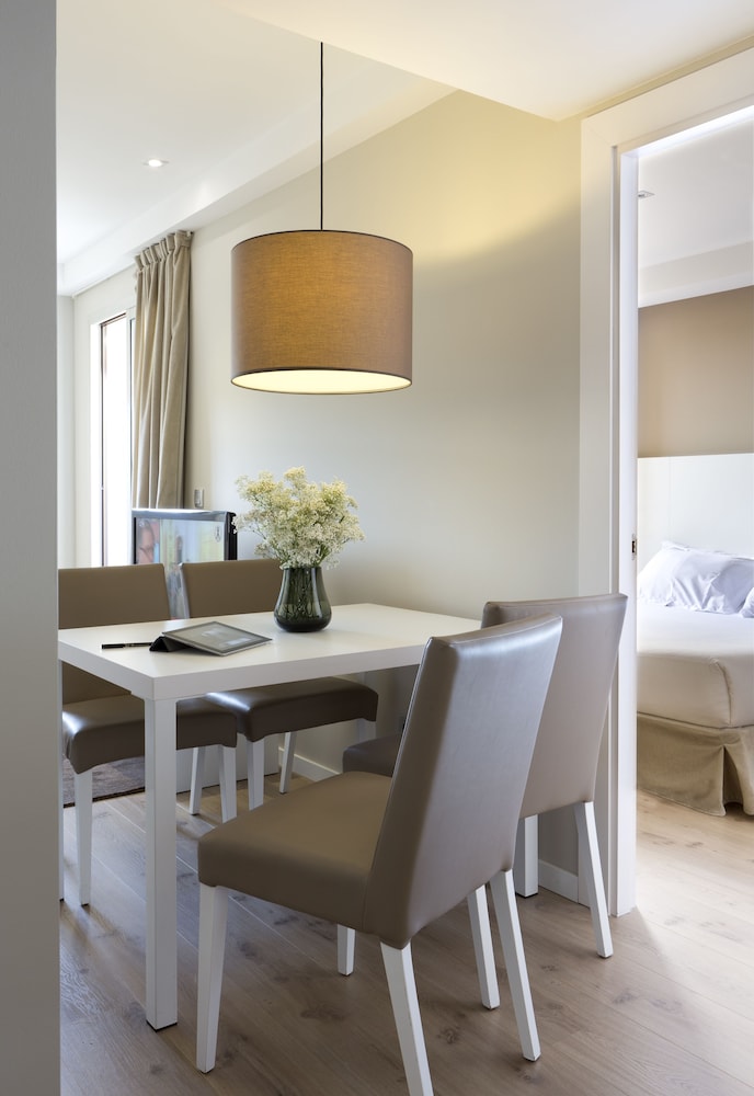 Apartments Rambla 102 23
