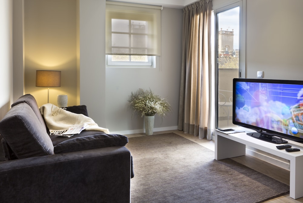 Apartments Rambla 102 24
