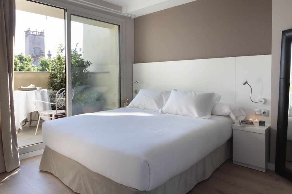 Apartments Rambla 102 5