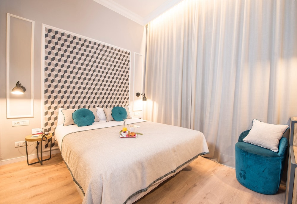 Ona Hotels Mosaic 5