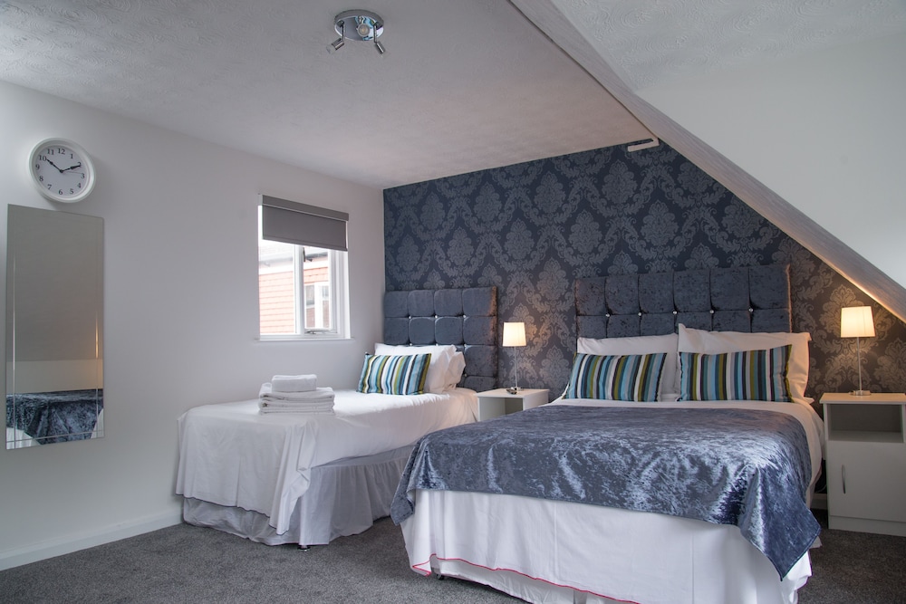 TLK Apartments and Hotel 17