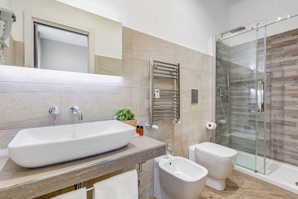 Colonna Luxury Suites 22
