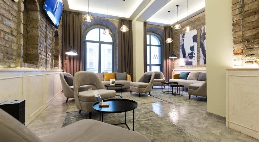 Marquise Hotel 19