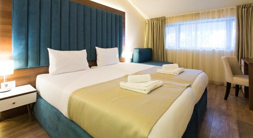 Marquise Hotel 24