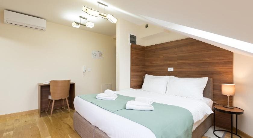 Hotel Prime 13