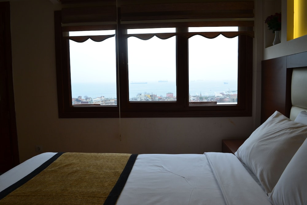 Seven Days Hotel 12