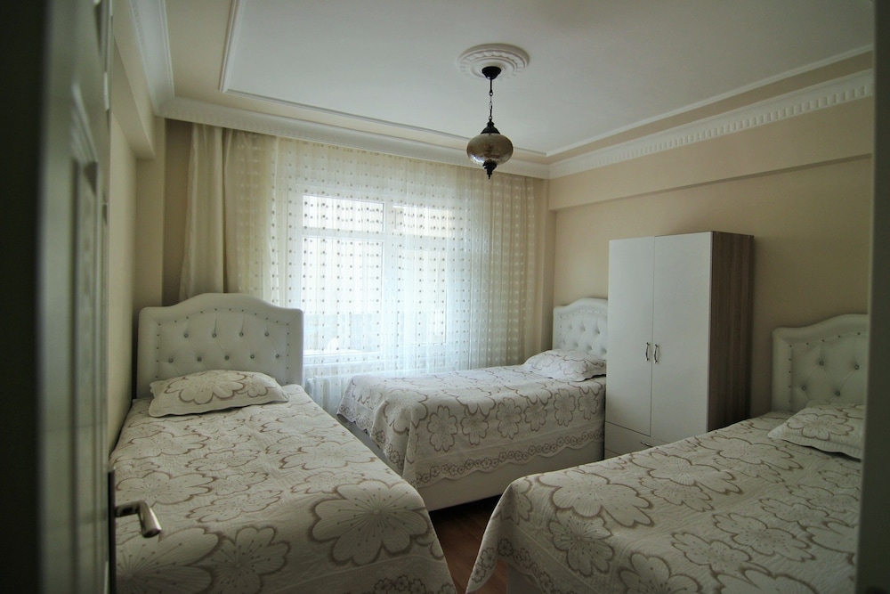 Yilmaz Apart 4