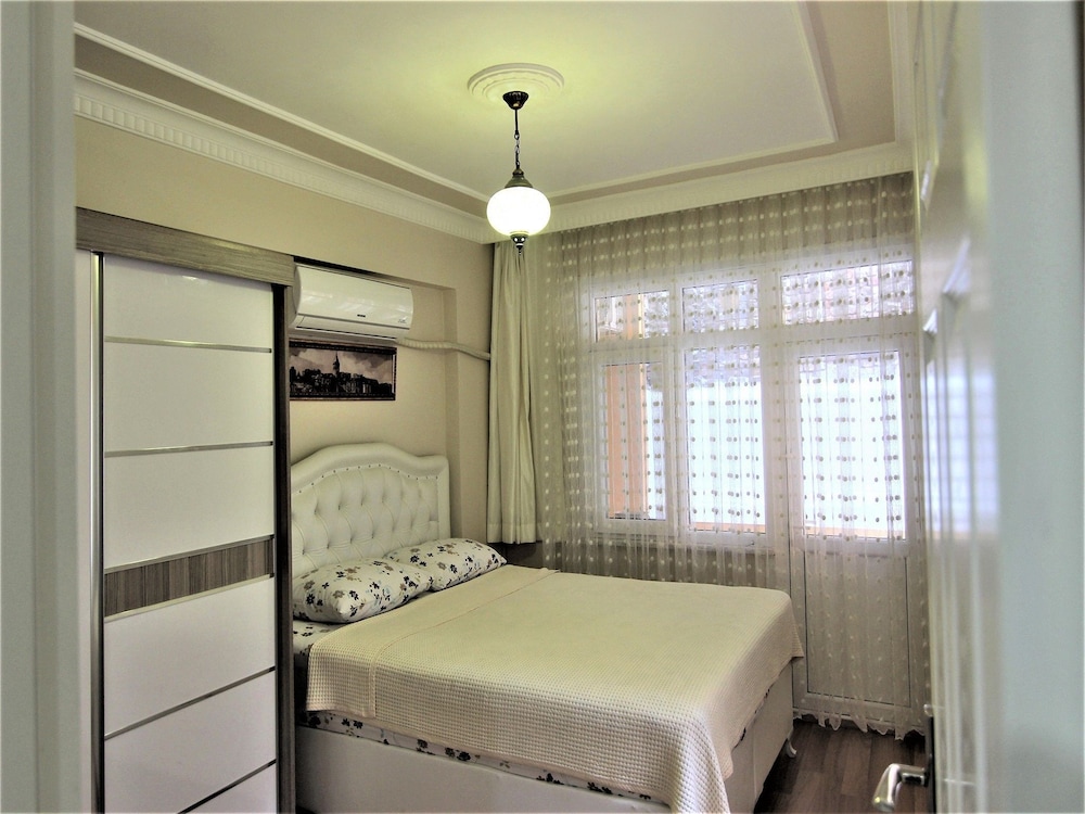 Yilmaz Apart 8