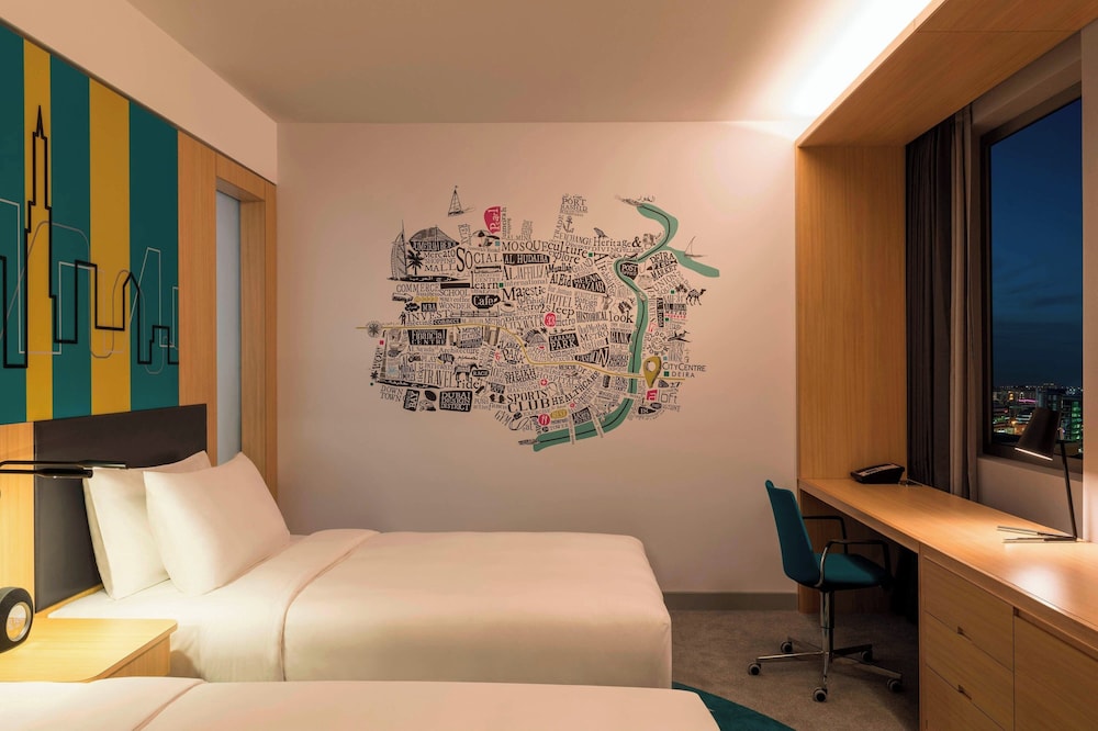Aloft Dubai Creek 13