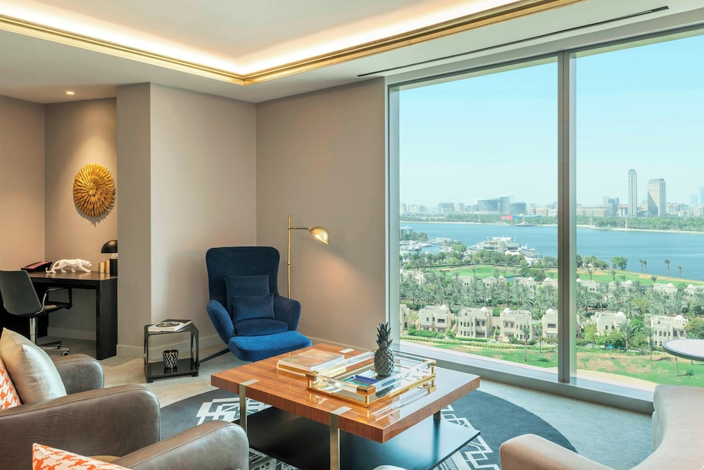 Aloft Dubai Creek 20