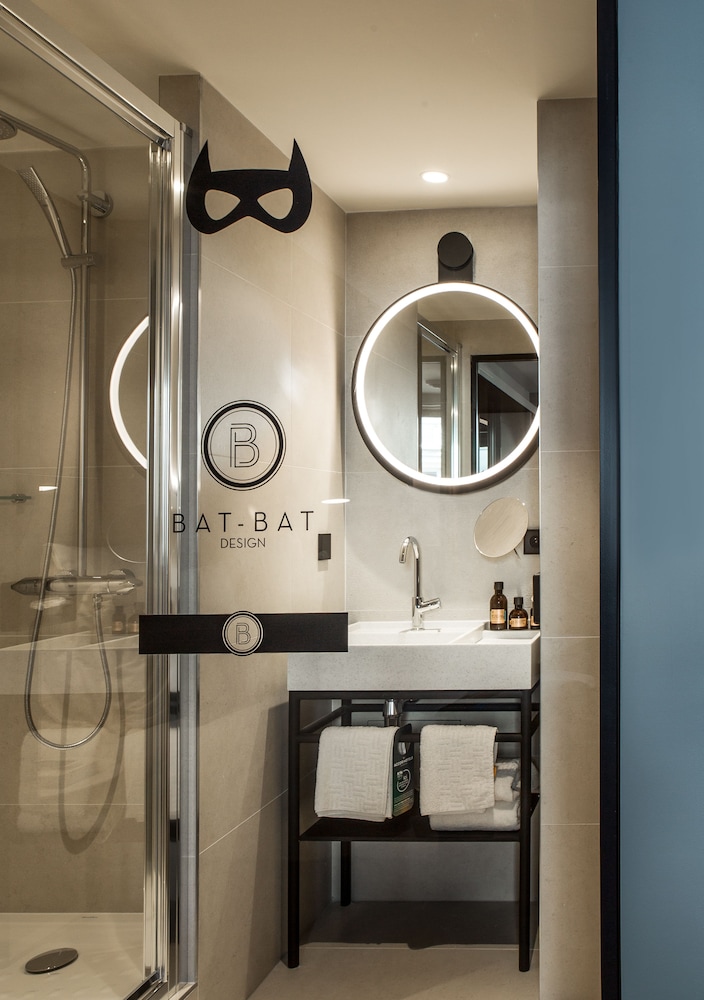 Hotel Mercure Paris 17 Batignolles 11