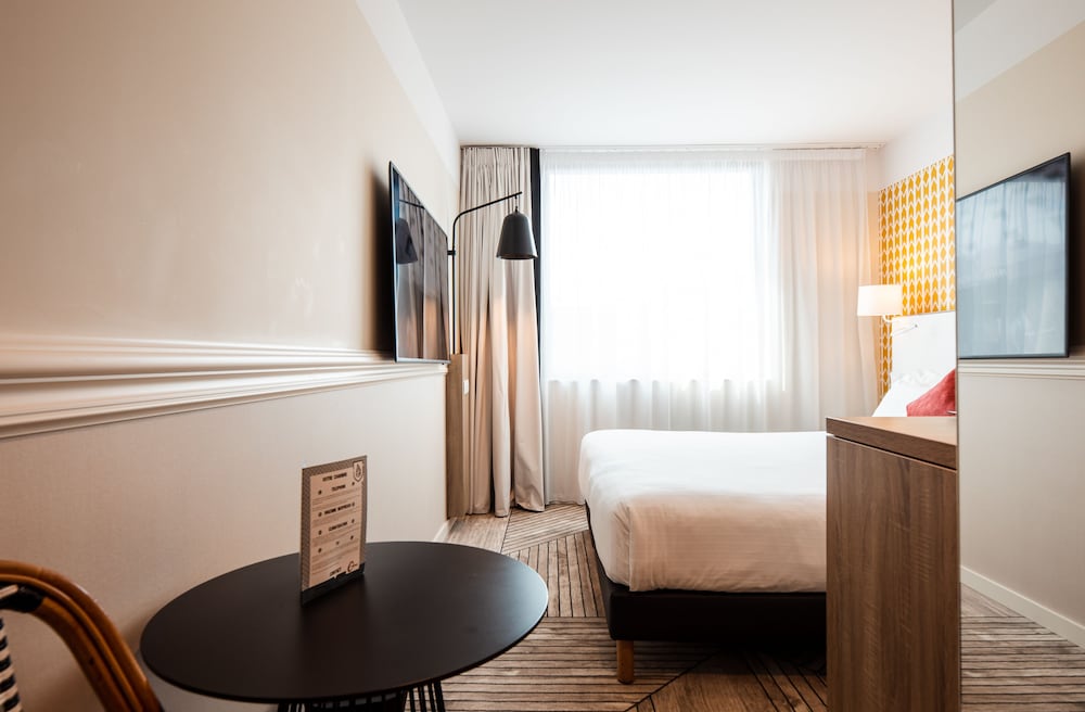 Hotel The Originals Paris Maison Montmartre 21