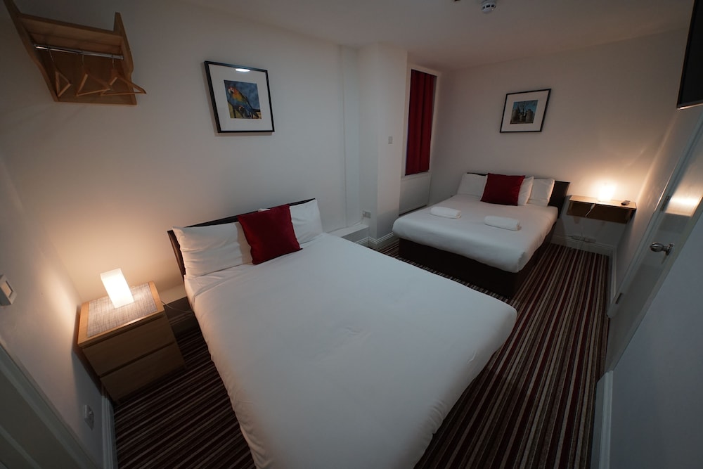 The Bank Hotel 8