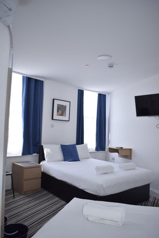 The Bank Hotel 6