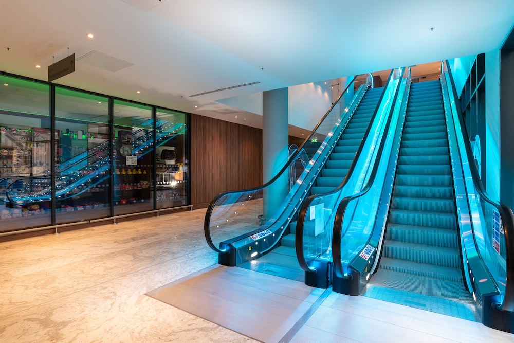 Holiday Inn Express London Heathrow T4 2