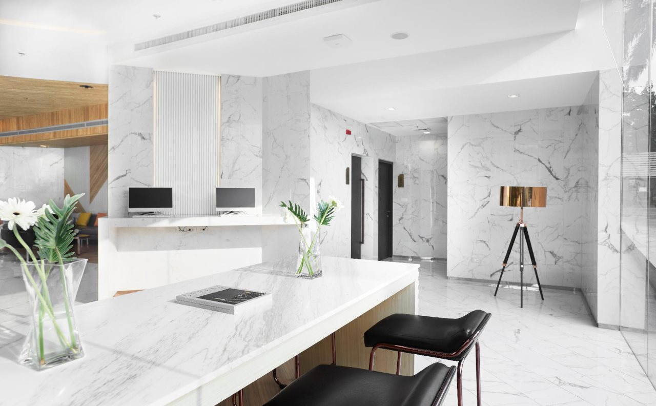 The Quarter Hotel Ari 13