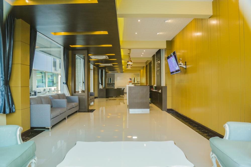 Bluesky Residence 13