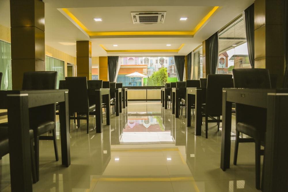 Bluesky Residence 8