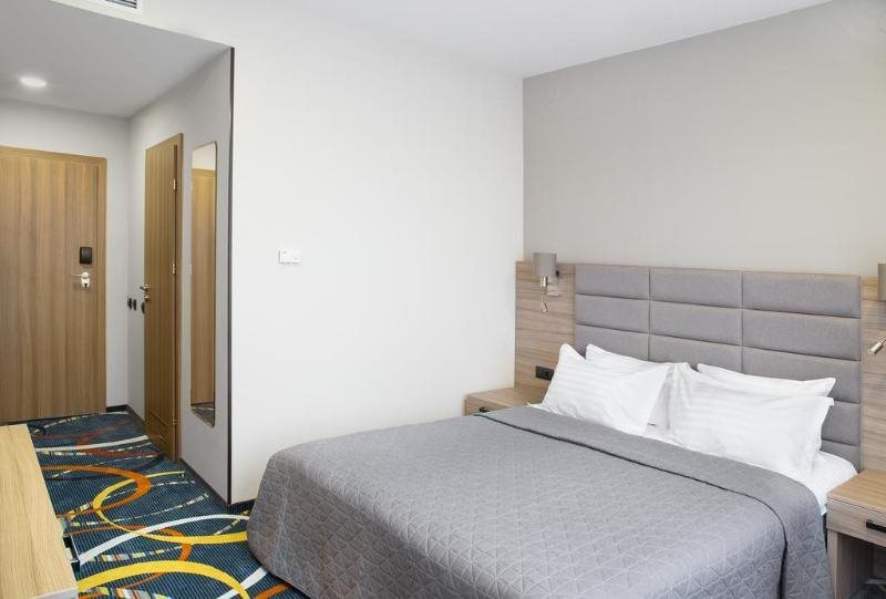 Willing Hotel 12
