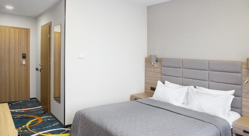 Willing Hotel 5