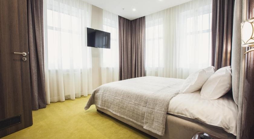 Willing Hotel 9