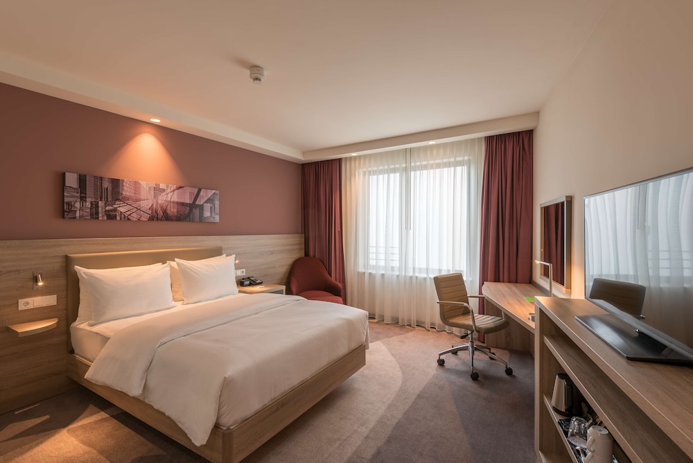 Hampton by Hilton Frankfurt City Centre East 3