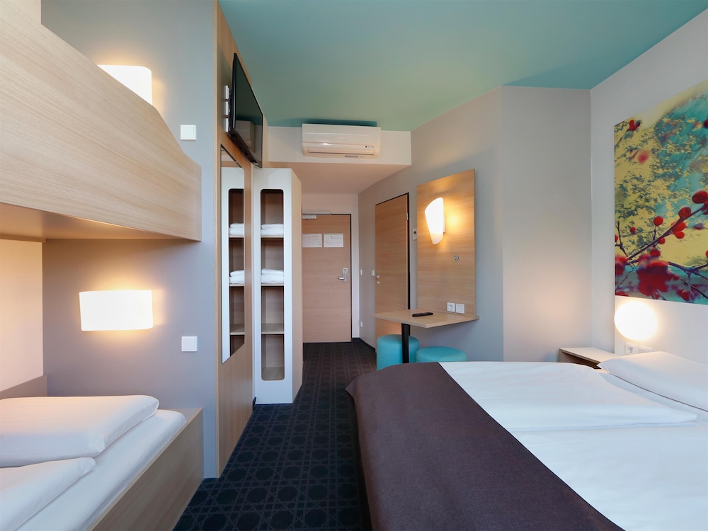 B&B HOTEL Potsdam 15