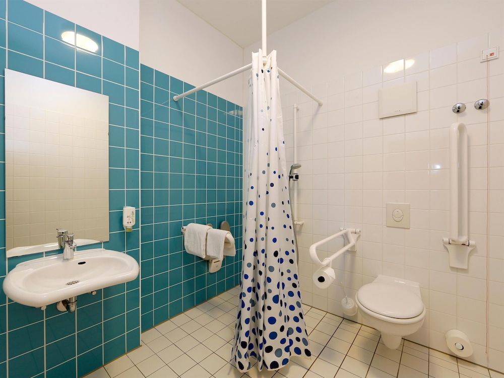 B&B HOTEL Potsdam 22