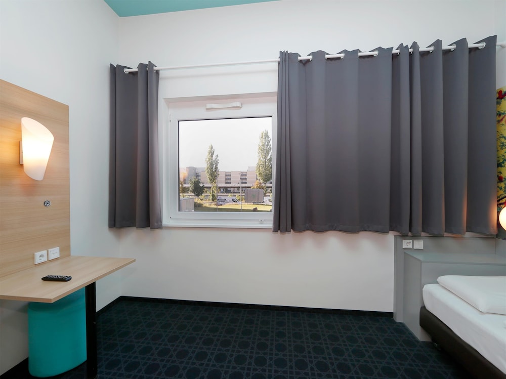 B&B HOTEL Potsdam 1