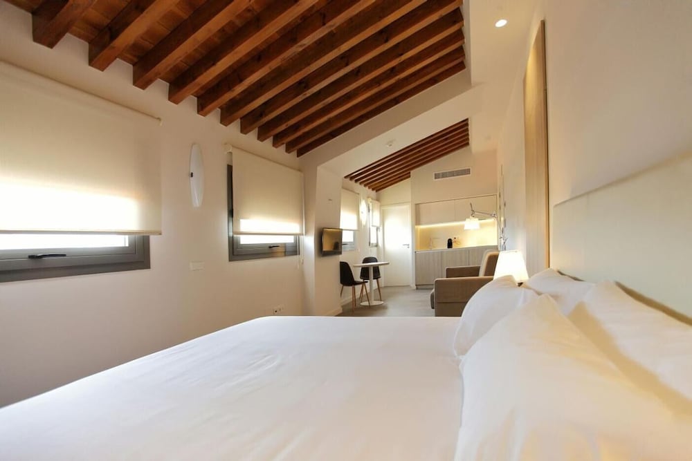 San Lorenzo Suites 22