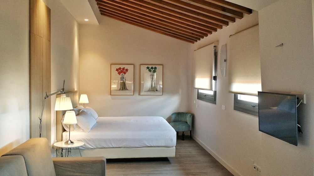 San Lorenzo Suites 6