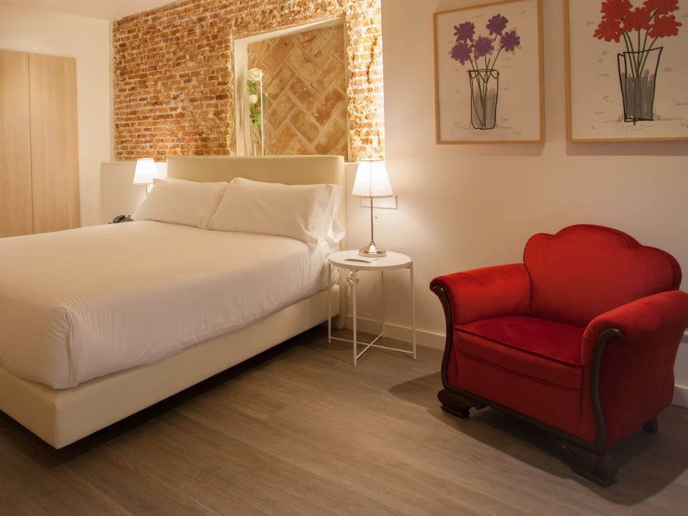 San Lorenzo Suites 14