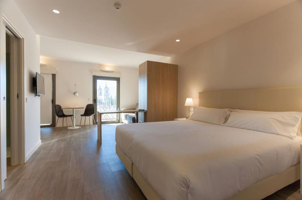 San Lorenzo Suites 18