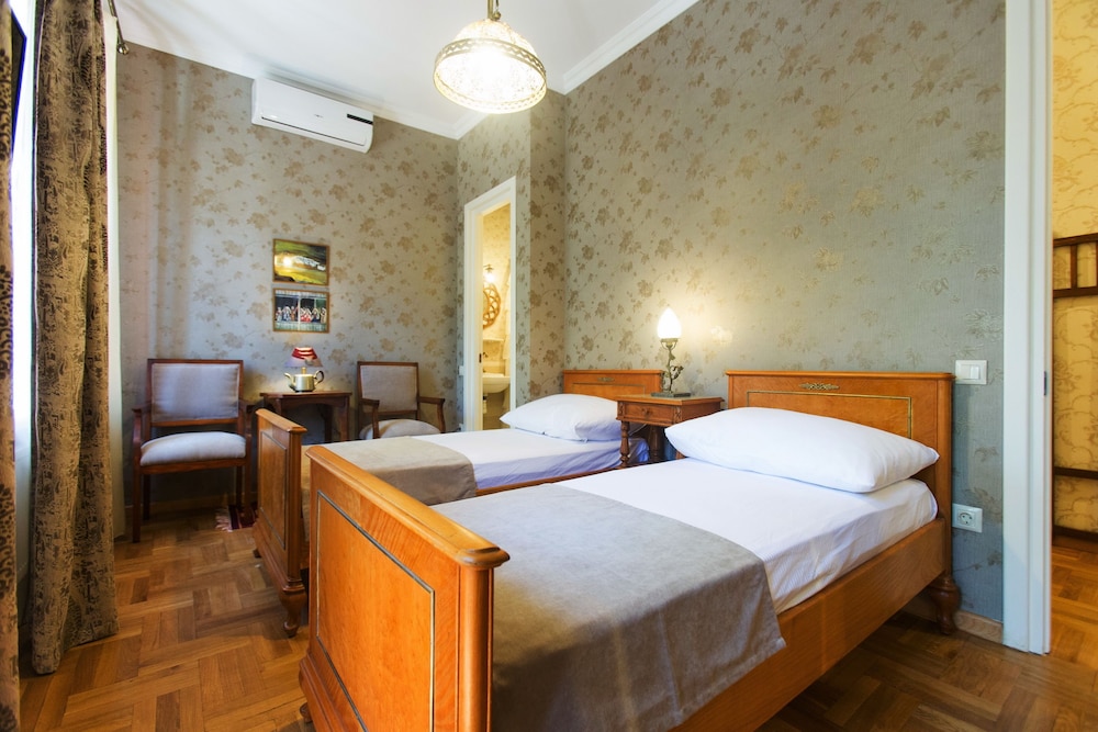 Bloom Boutique Hotel 16