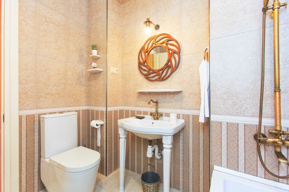 Bloom Boutique Hotel 24