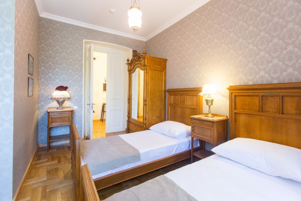 Bloom Boutique Hotel 11