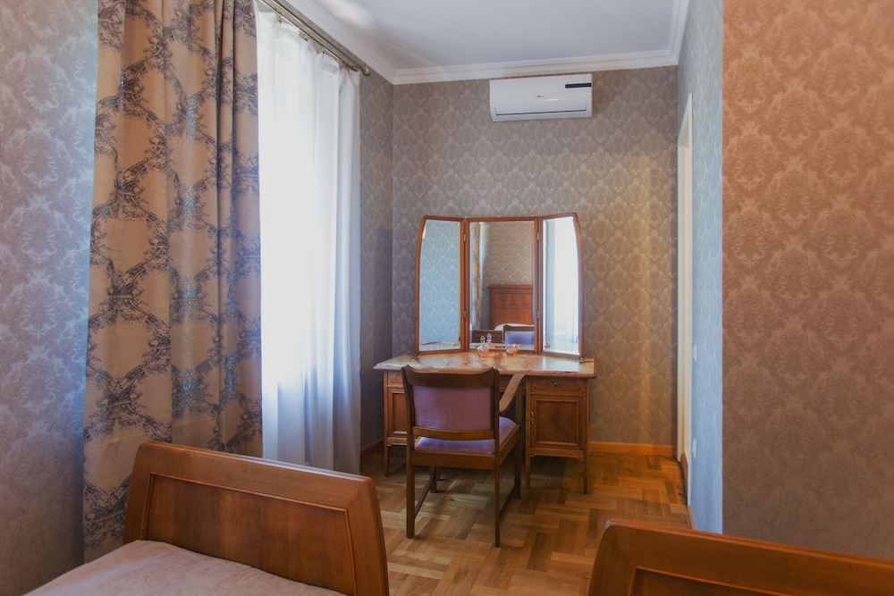 Bloom Boutique Hotel 23