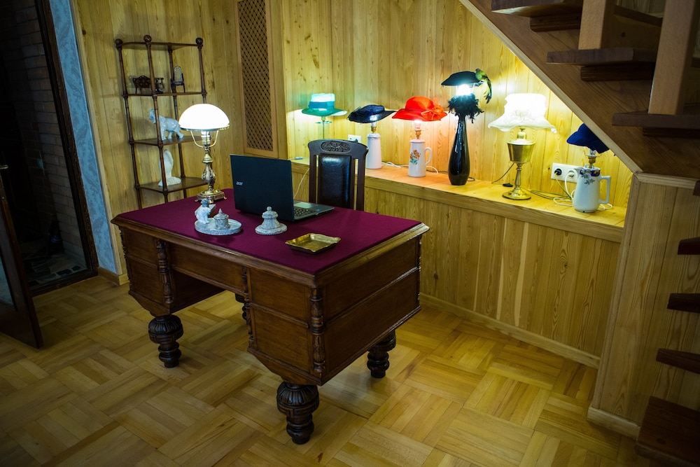 Bloom Boutique Hotel 3