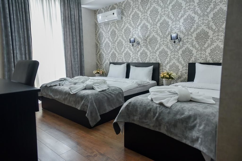 Marialuis Hotel 9