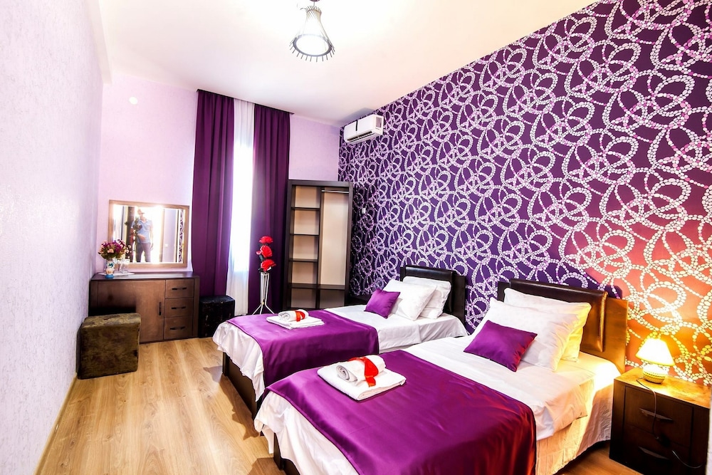 Hotel Ellegance 4